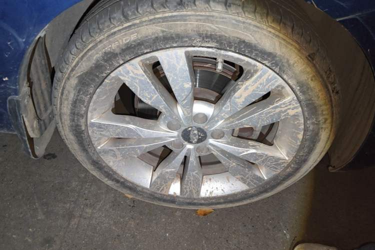 Used Chery Arrizo 5 2016 1.5L Manual Lingchao Edition Right Front Wheel Hub