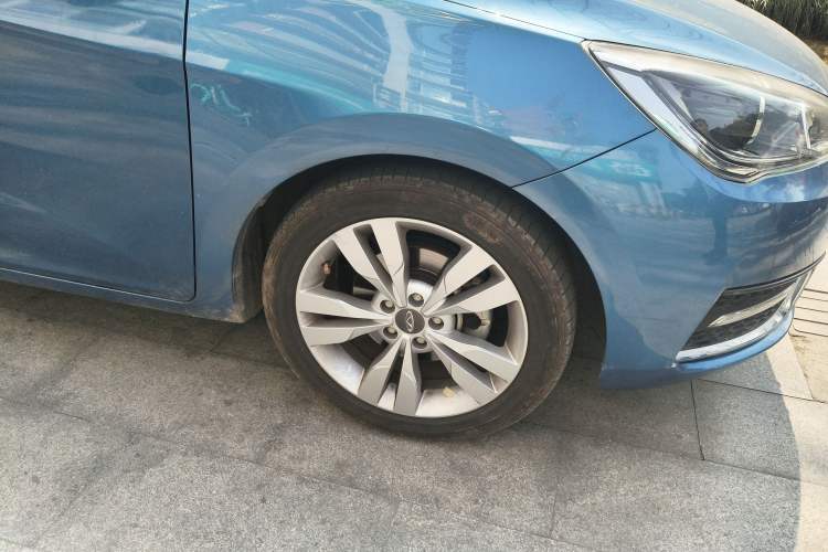 Used Chery Arrizo 5 2016 1.5L Manual Lingrui Edition Right Front Wheel Hub