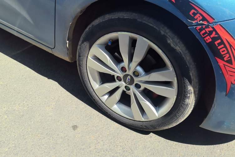 Used Chery Arrizo 5 2016 1.5L Manual Lingrui Edition Right Front Wheel Hub