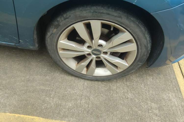 Used Chery Arrizo 5 2016 1.5L Manual Lingchao Edition Right Front Wheel Hub