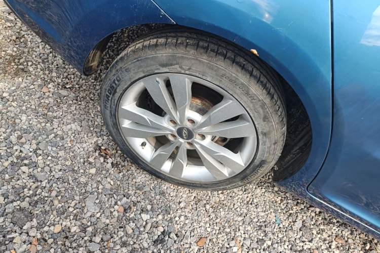 Used Chery Arrizo 5 2016 1.5L Manual Lingchao Edition Right Rear Wheel Hub