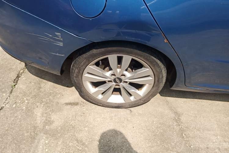 Used Chery Arrizo 5 2016 1.5L Manual Lingrui Edition Right Rear Wheel Hub