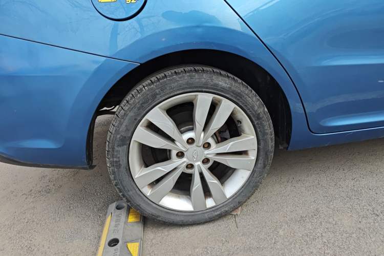 Used Chery Arrizo 5 2016 1.5L Manual Lingchao Edition Right Rear Wheel Hub