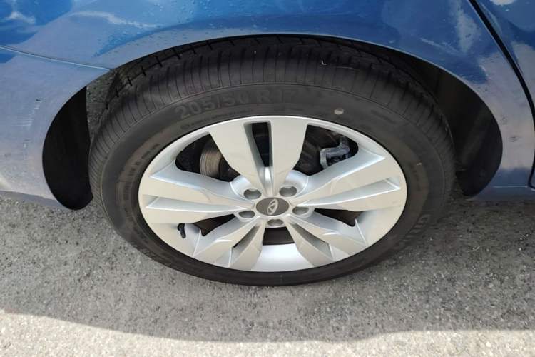 Used Chery Arrizo 5 2016 1.5L Manual Lingrui Edition Right Rear Wheel Hub