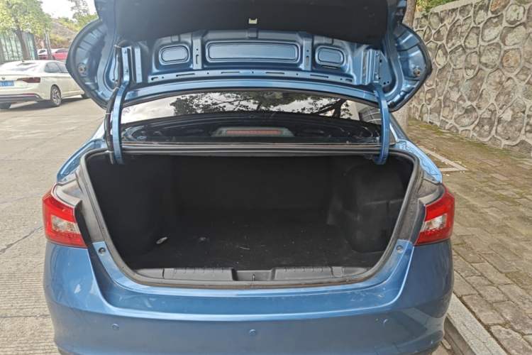 Used Chery Arrizo 5 2016 1.5L Manual Lingrui Edition Trunk