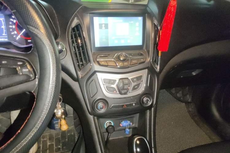 Used Chery Arrizo 5 2016 1.5L CVT Lingrui Edition Audio And AC Panel