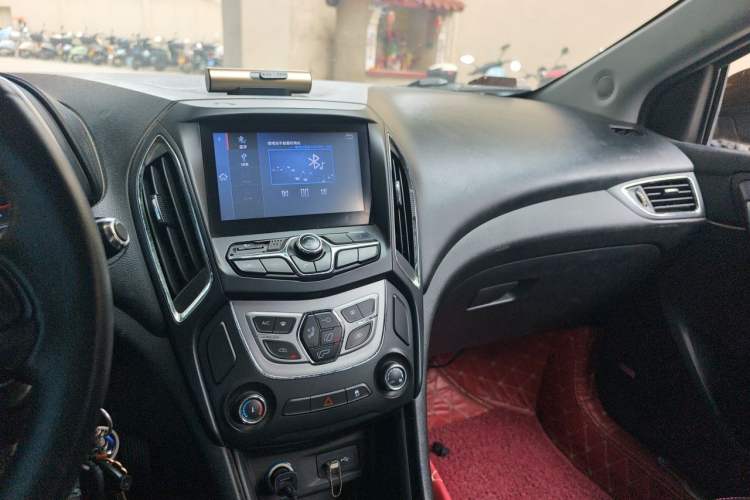 Used Chery Arrizo 5 2016 1.5L CVT Leading Edition Audio And AC Panel