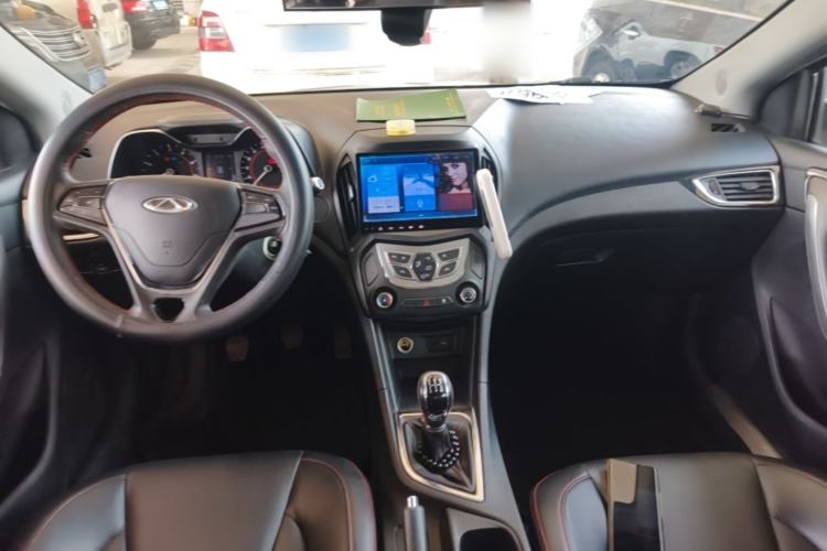 Used Chery Arrizo 5 2016 1.5L Manual Lingchao Edition Center Console