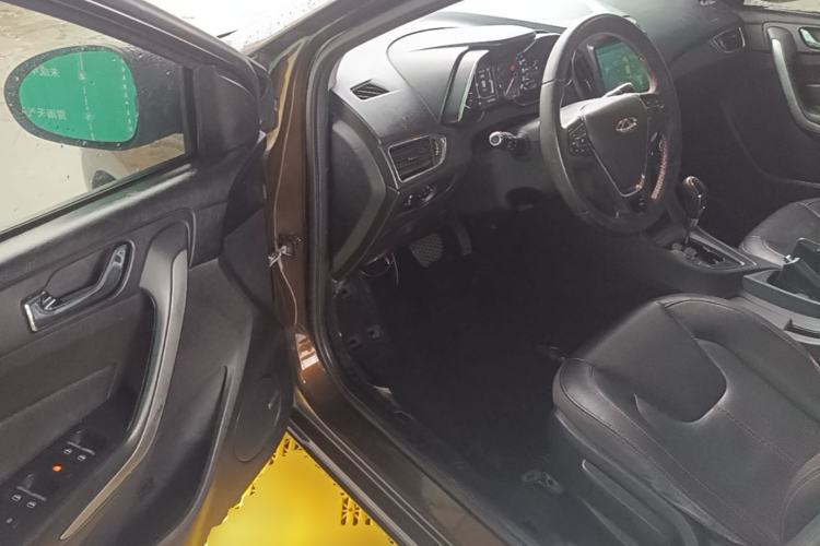 Used Chery Arrizo 5 2016 1.5L CVT Trendsetting Edition Driver Seat