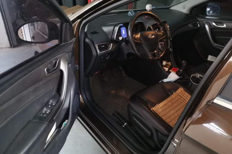 Used Chery Arrizo 5 2016 1.5L Manual Lingchao Edition Driver Seat