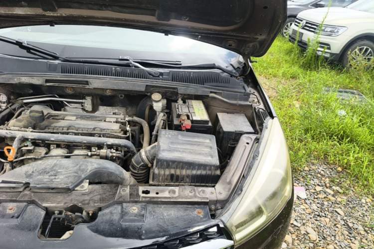 Used Chery Arrizo 5 2016 1.5L CVT Lingrui Edition Engine Bay Left