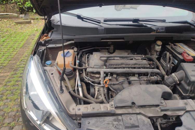 Used Chery Arrizo 5 2016 1.5L CVT Lingrui Edition Engine Bay Right