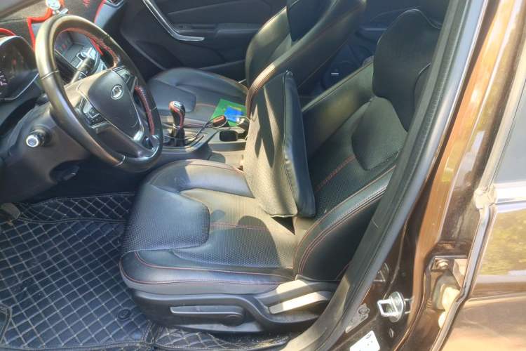 Used Chery Arrizo 5 2016 1.5L Manual Lingchao Edition Left Front Seat