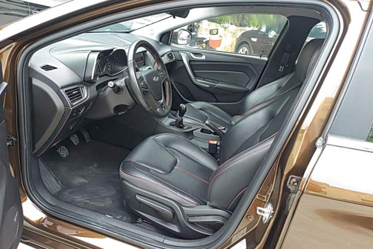 Used Chery Arrizo 5 2016 1.5L Manual Lingchao Edition Left Front Seat