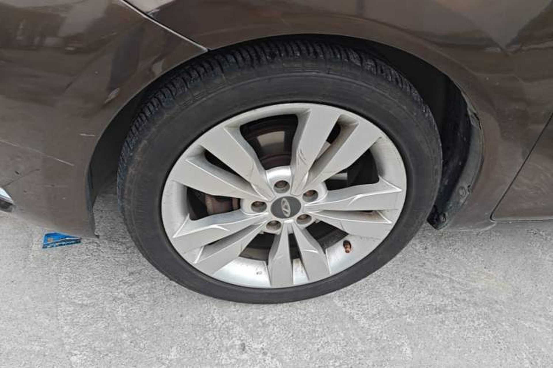 Used Chery Arrizo 5 2016 1.5L Manual Lingchao Edition Left Front Wheel Hub