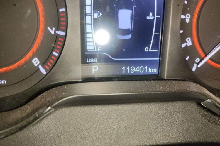 Used Chery Arrizo 5 2016 1.5L CVT Lingrui Edition Odometer Close Up