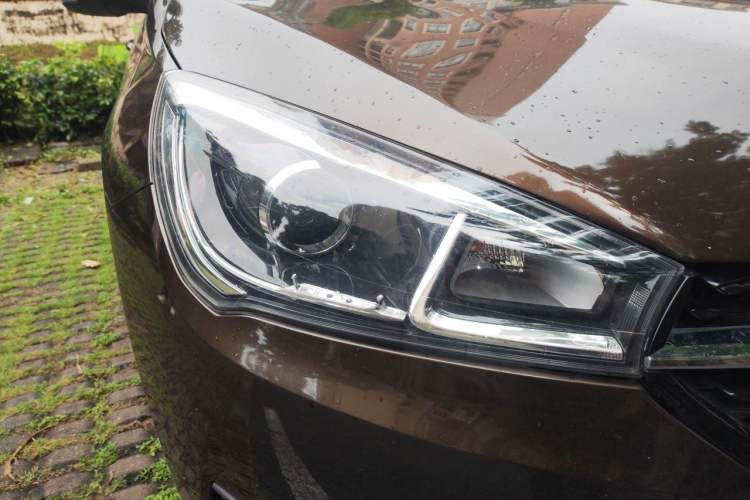 Used Chery Arrizo 5 2016 1.5L CVT Lingrui Edition Right Front Headlight