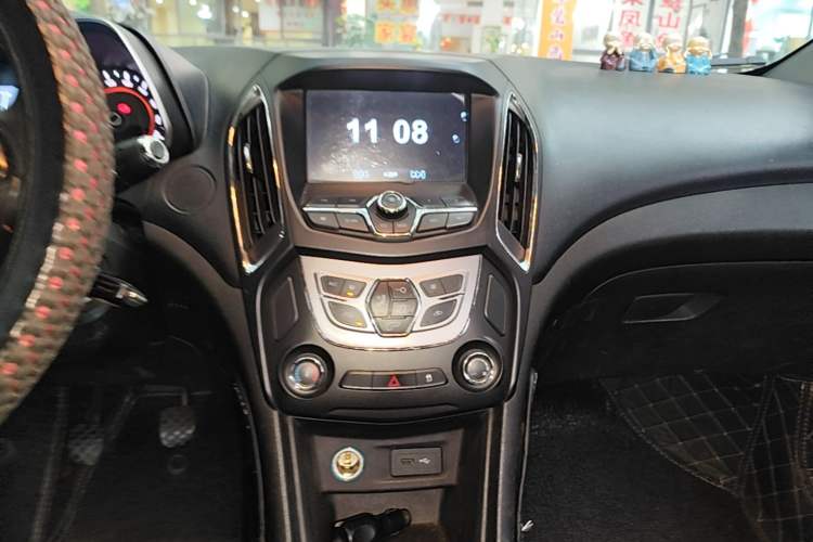 Used Chery Arrizo 5 2016 1.5L Manual Lingchao Edition Audio And AC Panel