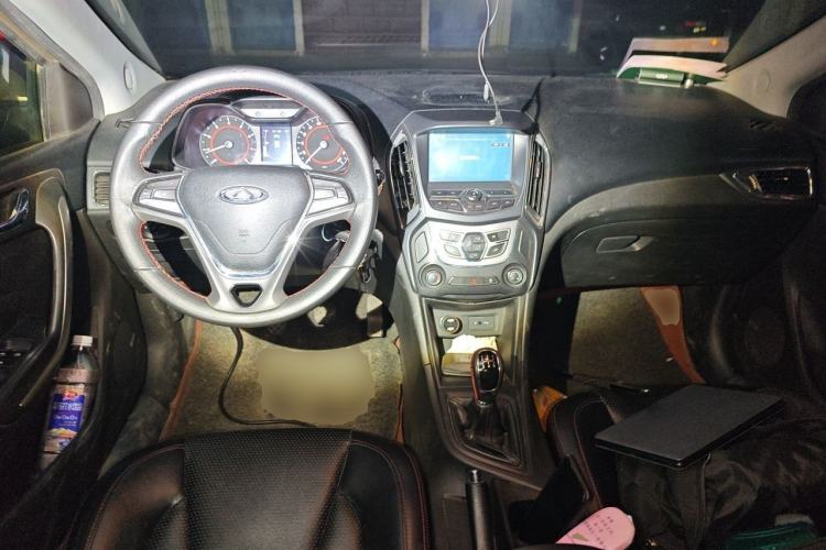 Used Chery Arrizo 5 2016 1.5L Manual Lingchao Edition Center Console