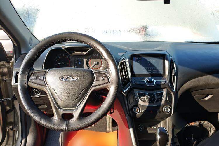 Used Chery Arrizo 5 2016 1.5L CVT Lingrui Edition Center Console