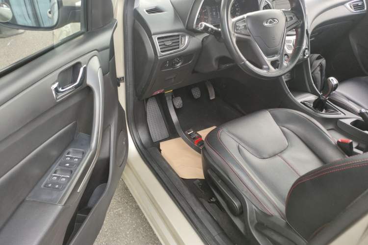 Used Chery Arrizo 5 2016 1.5L Manual Lingchao Edition Driver Seat