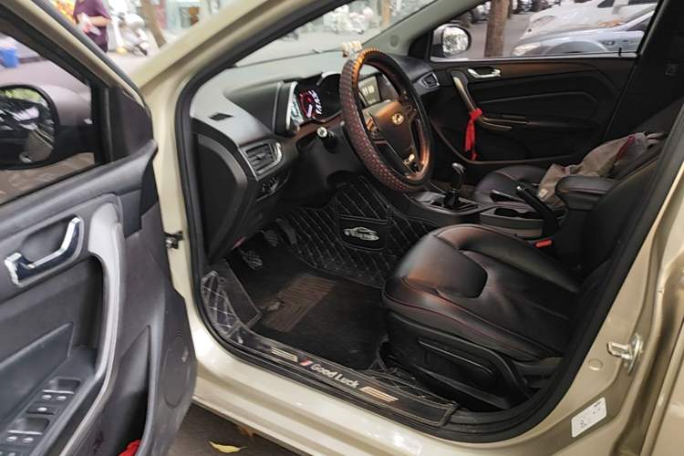 Used Chery Arrizo 5 2016 1.5L Manual Lingchao Edition Driver Seat