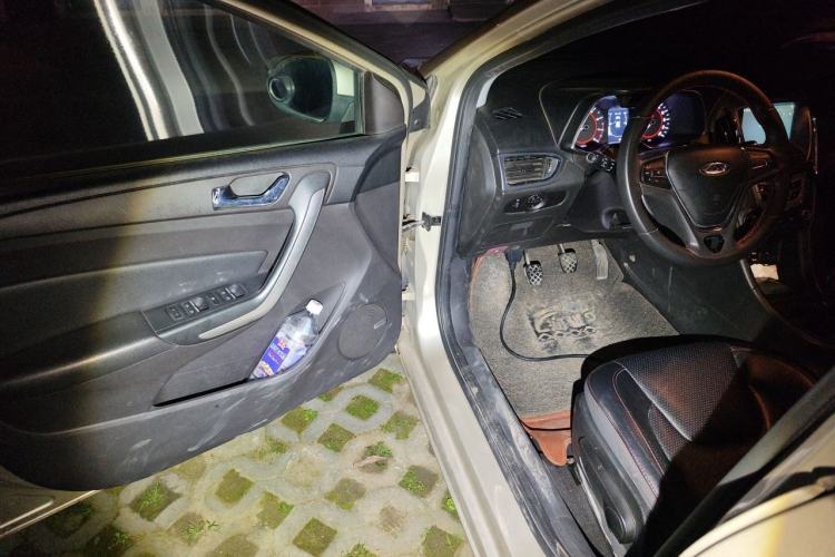 Used Chery Arrizo 5 2016 1.5L Manual Lingchao Edition Driver Seat