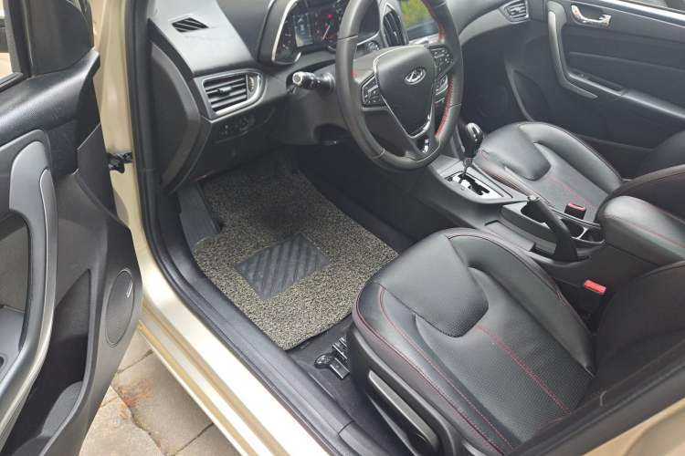 Used Chery Arrizo 5 2016 1.5L CVT Luxury Edition Driver Seat