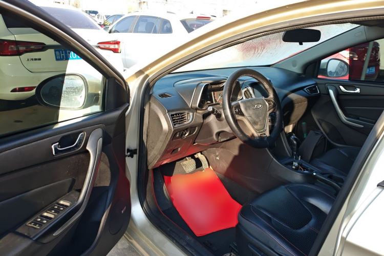 Used Chery Arrizo 5 2016 1.5L CVT Lingrui Edition Driver Seat