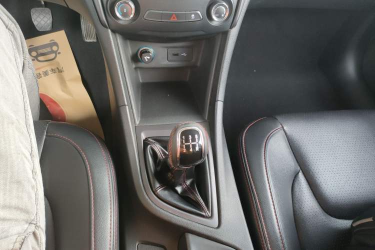 Used Chery Arrizo 5 2016 1.5L Manual Lingchao Edition Gear Lever