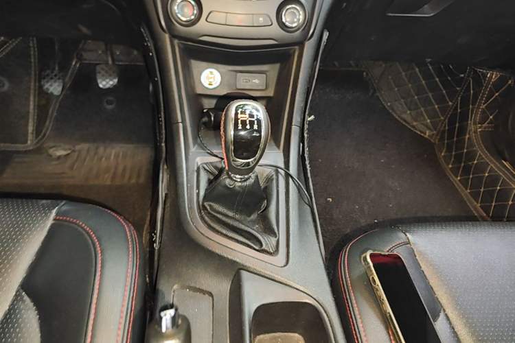 Used Chery Arrizo 5 2016 1.5L Manual Lingchao Edition Gear Lever