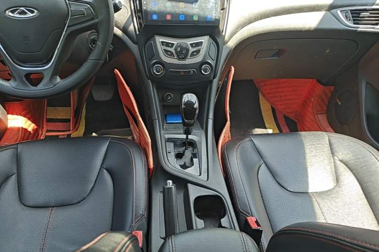 Used Chery Arrizo 5 2016 1.5L CVT Trendsetting Edition Gear Lever