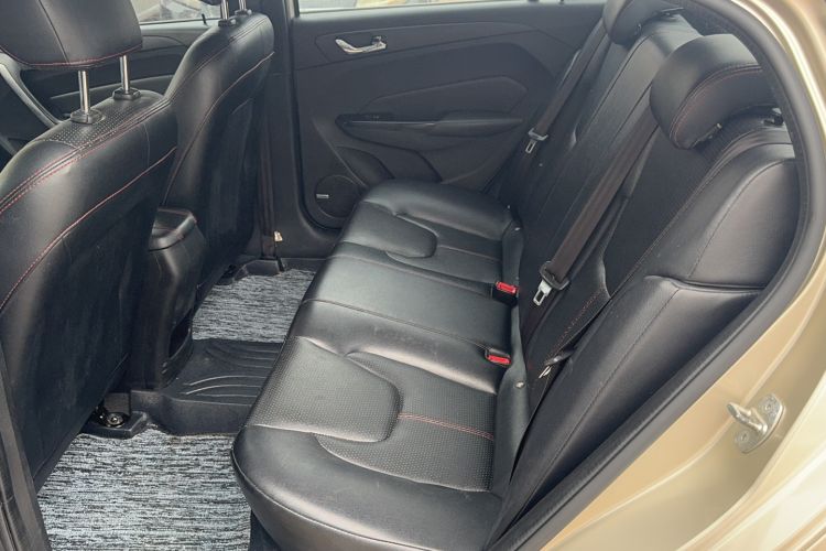 Used Chery Arrizo 5 2016 1.5L CVT Trendsetting Edition Interior 1