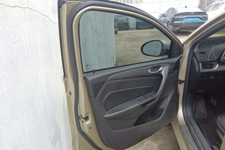 Used Chery Arrizo 5 2016 1.5L Manual Lingrui Edition Left Front Door Interior