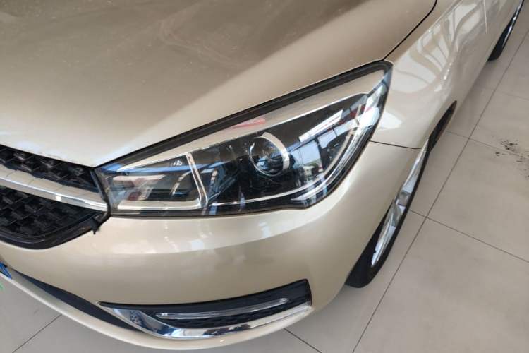 Used Chery Arrizo 5 2016 1.5L CVT Trendsetting Edition Left Front Headlight