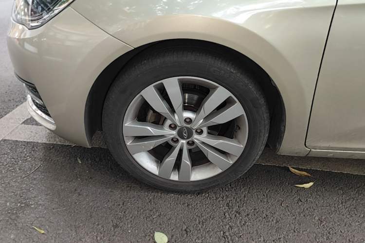 Used Chery Arrizo 5 2016 1.5L Manual Lingchao Edition Left Front Wheel Hub
