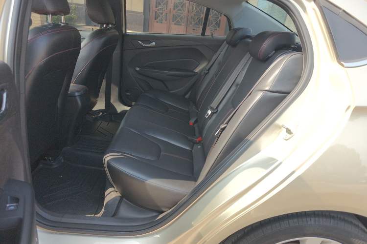 Used Chery Arrizo 5 2016 1.5L CVT Trendsetting Edition Left Rear Seat