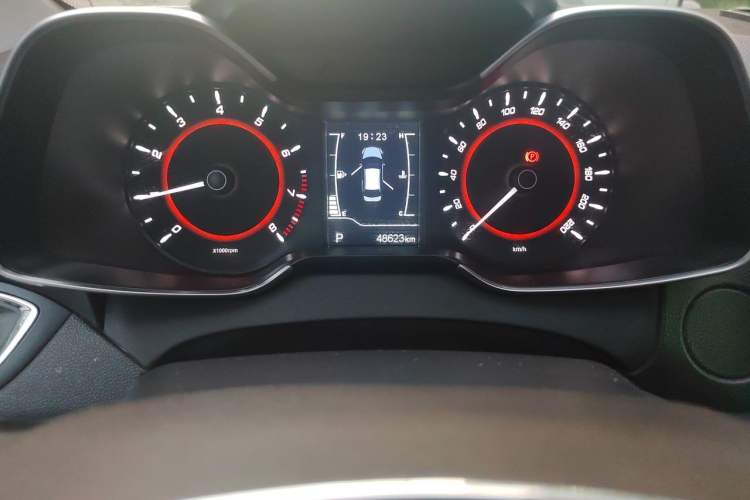 Used Chery Arrizo 5 2016 1.5L CVT Trendsetting Edition Odometer Close Up