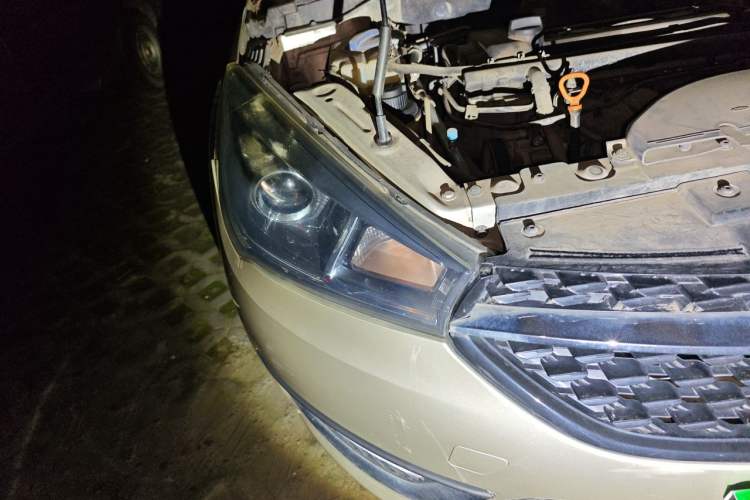 Used Chery Arrizo 5 2016 1.5L Manual Lingchao Edition Right Front Headlight