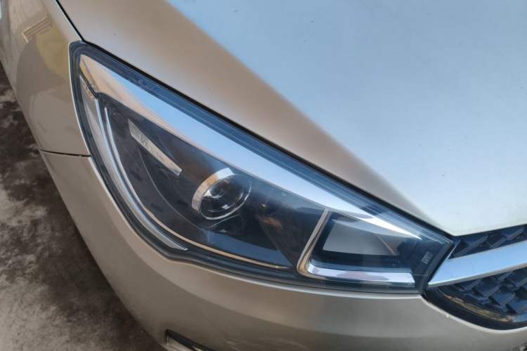 Used Chery Arrizo 5 2016 1.5L CVT Leading Edition Right Front Headlight