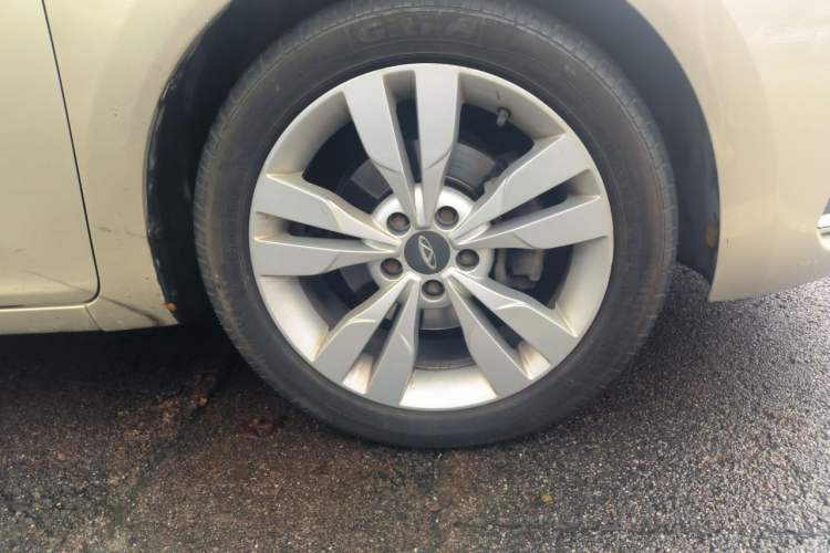 Used Chery Arrizo 5 2016 1.5L CVT Trendsetting Edition Right Front Wheel Hub