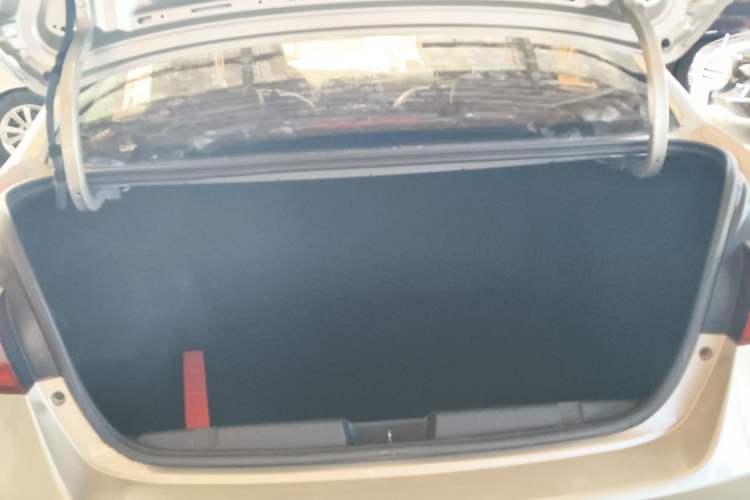 Used Chery Arrizo 5 2016 1.5L Manual Lingrui Edition Trunk