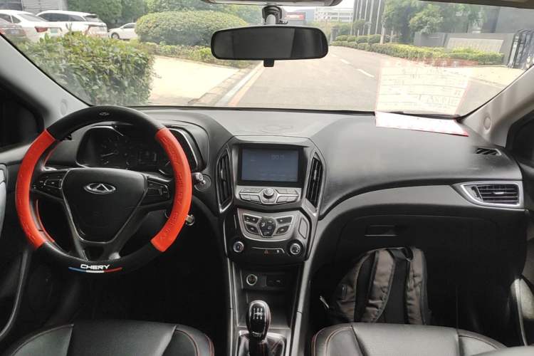 Used Chery Arrizo 5 2016 1.5L Manual Lingrui Edition Center Console