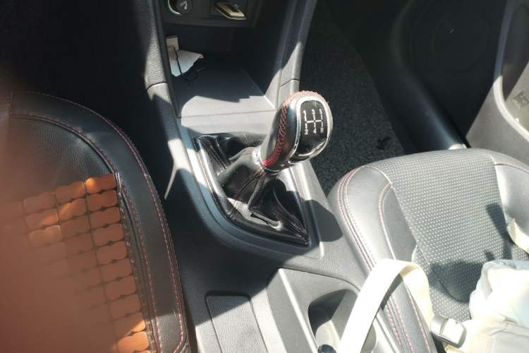 Used Chery Arrizo 5 2016 1.5L Manual Lingchao Edition Gear Lever