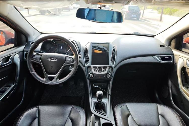 Used Chery Arrizo 5 2016 1.5L Manual Lingchao Edition Interior 2