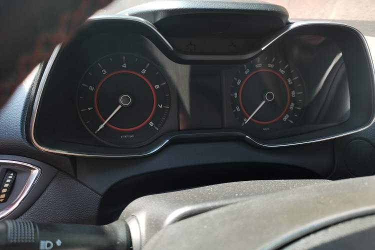 Used Chery Arrizo 5 2016 1.5L Manual Lingchao Edition Odometer Close Up