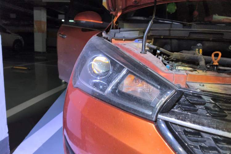 Used Chery Arrizo 5 2016 1.5L CVT Lingrui Edition Right Front Headlight