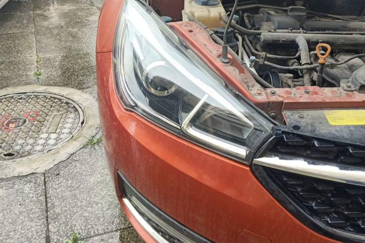 Used Chery Arrizo 5 2016 1.5L CVT Luxury Edition Right Front Headlight