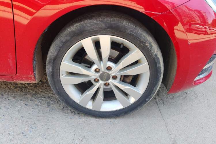 Used Chery Arrizo 5 2016 1.5L Manual Lingchao Edition Right Front Wheel Hub