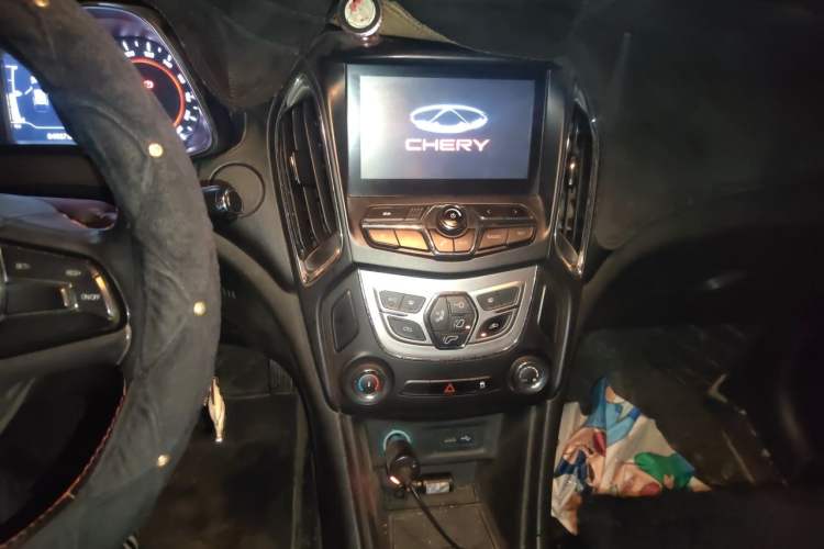 Used Chery Arrizo 5 2016 1.5L Manual Lingchao Edition Audio And AC Panel